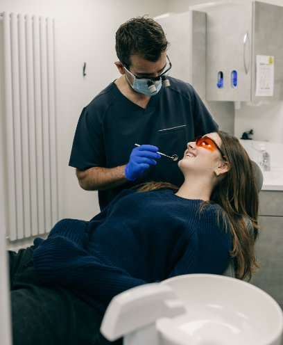 Invisalign® for Teens - a flexible, comfortable fit for busy teen lives.