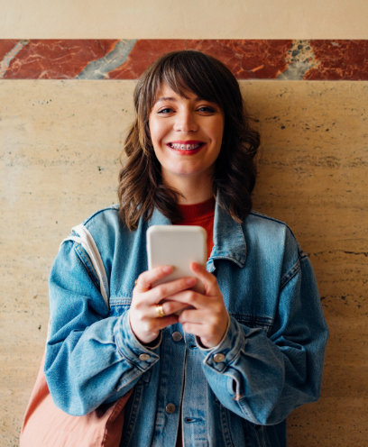 Our metal braces are smaller, more comfortable and more efficient than ever before. 