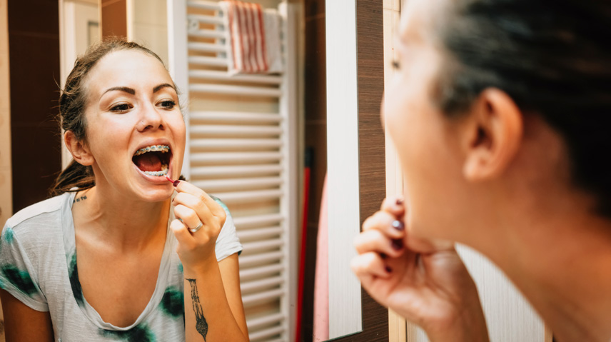 Tips for braces and aligners: keep gums healthy and smiles on track