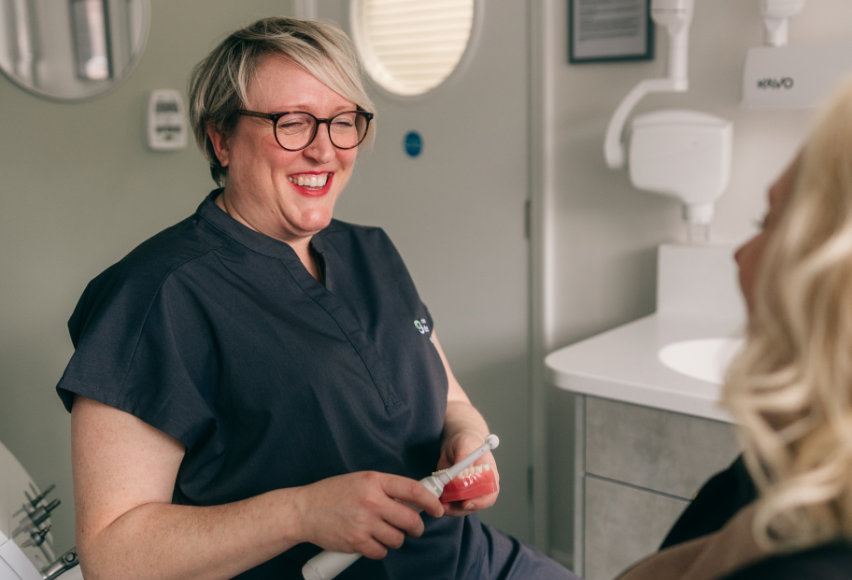 Dental hygiene appointments in Bristol 